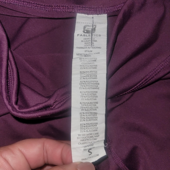 Fabletics Salar Statement PowerLite 7/8 - Picture 4 of 6